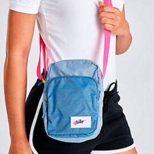 Nike Heritage Crossbody Bag